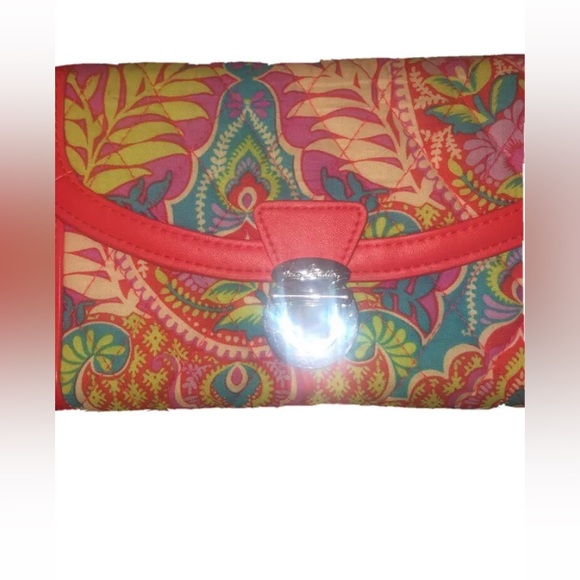 Vera Bradley 4 piece purse set - Picture 5 of 8